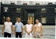 Вован Хемій фотография #3 (источник - https://vk.com/id127788465)