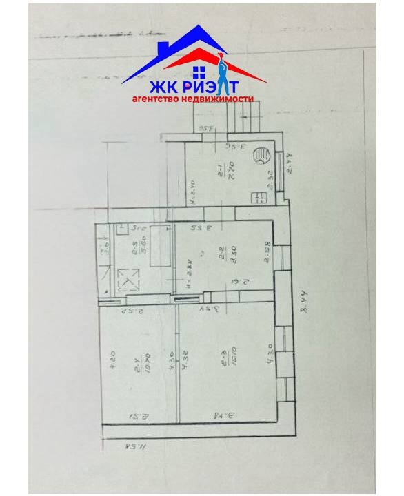 Продам 1/2 кирпичного дома в районе квартала Щербакова Общая площадь ~ 50м2 Крыша шифер, не течет Дом под ремонт, но в целом жилой — окна м/п, новый двухконтурный котел. Двор общий с соседями. Соседи приятные, адекватные люди. Двор ухоженный. На территории есть погреб, сарай. Заезд для машины удобный Цена 3мл...